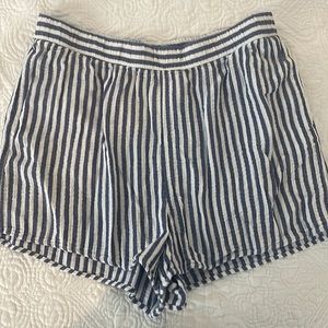 Blue & White Womens Shorts - Size Large